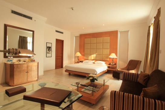 호텔 Edenpark New Delhi