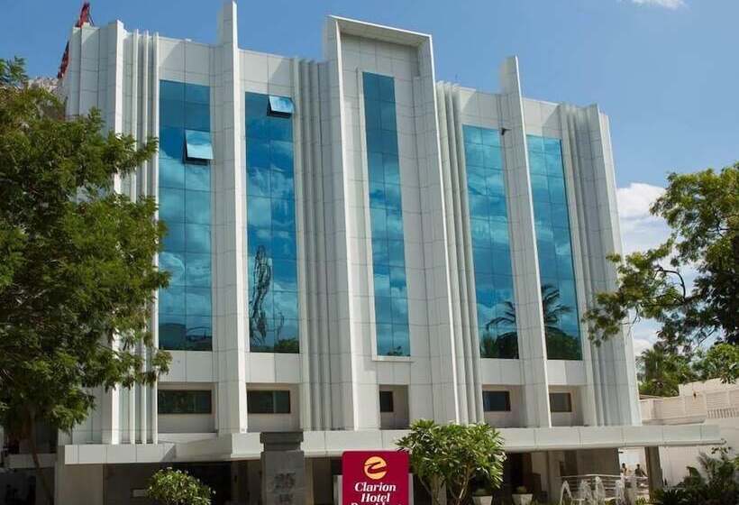 Clarion Hotel President