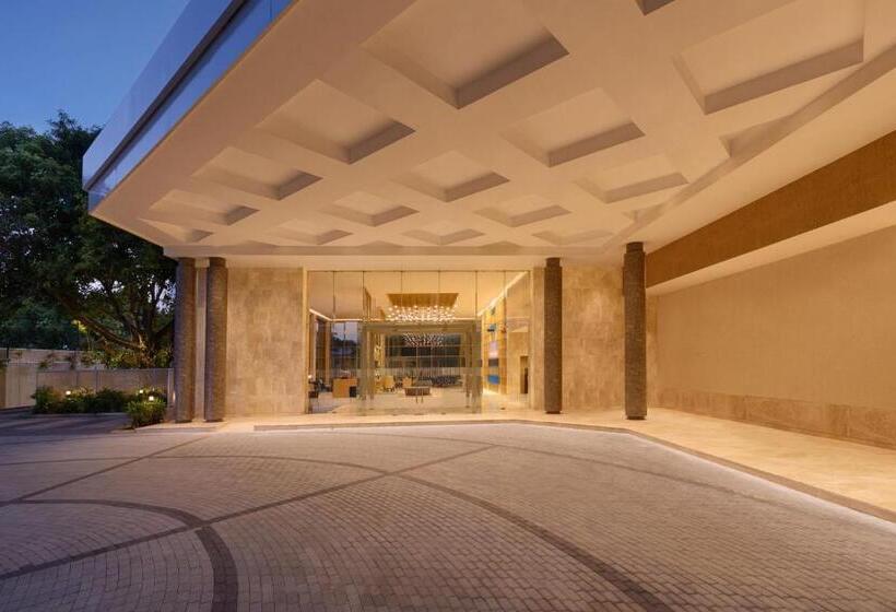 酒店 Courtyard By Marriott Tiruchirappalli