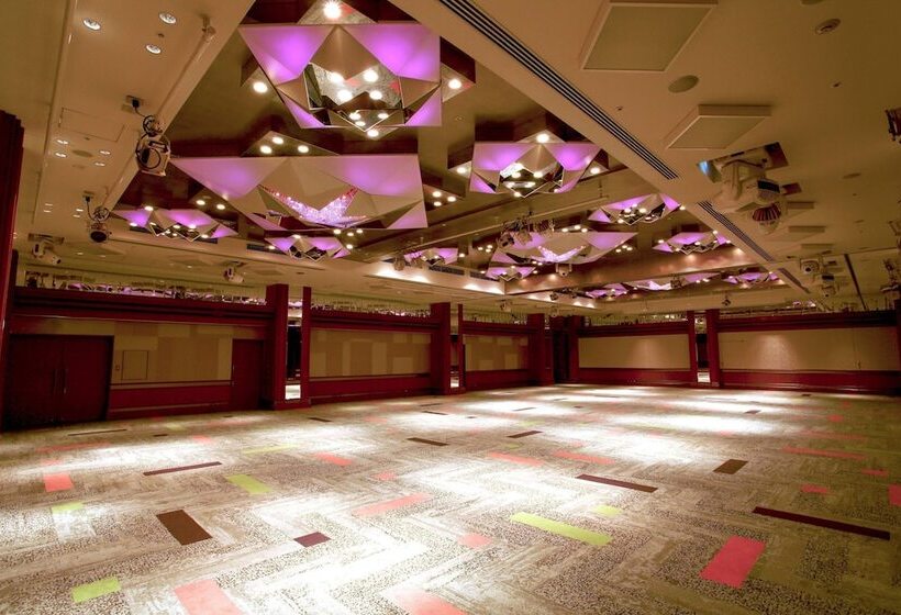 فندق Courtyard By Marriott Tokyo Ginza