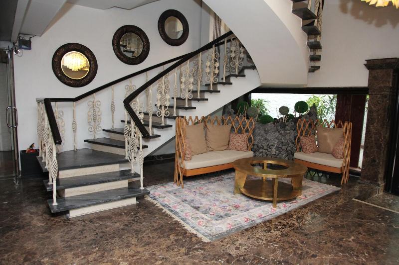 Отель Diplomat, Chanakyapuri New Delhi A Boutique