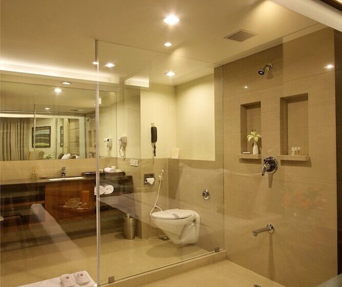 בית מלון כפרי Express Residency