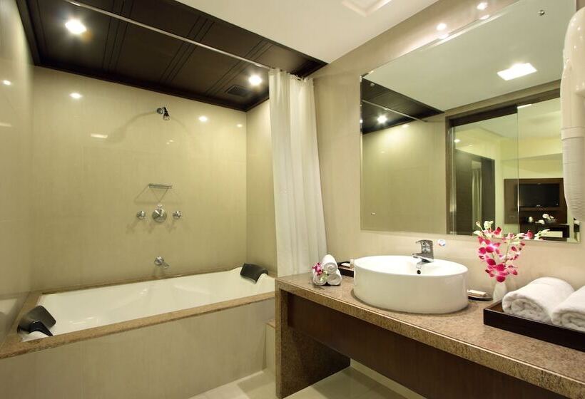 בית מלון כפרי Express Residency