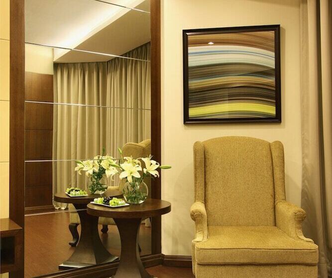 בית מלון כפרי Express Residency