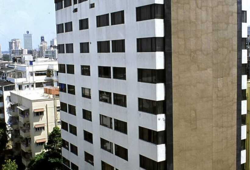 Fariyas Hotel Mumbai , Colaba