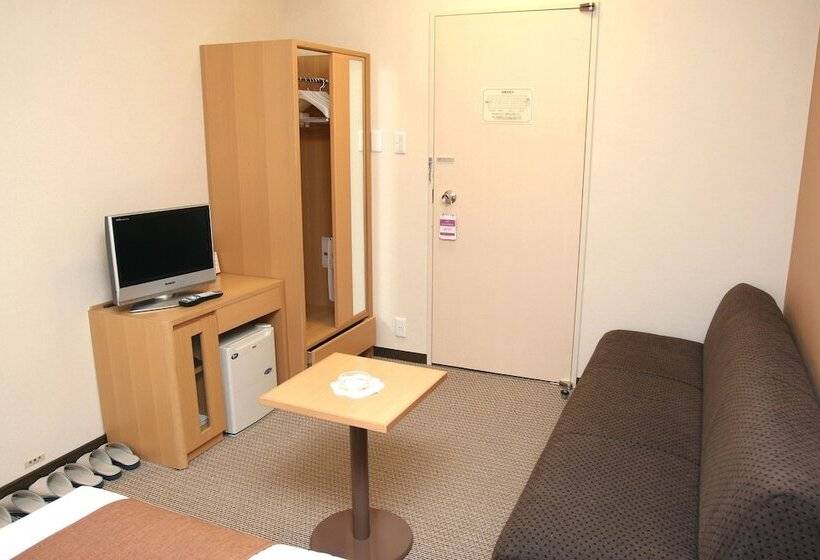 בית מלון כפרי Furano Prince