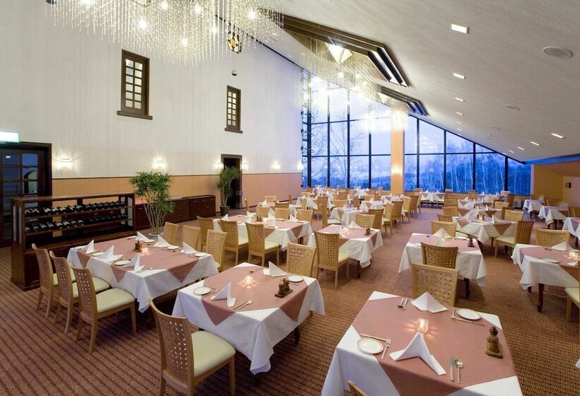 בית מלון כפרי Furano Prince