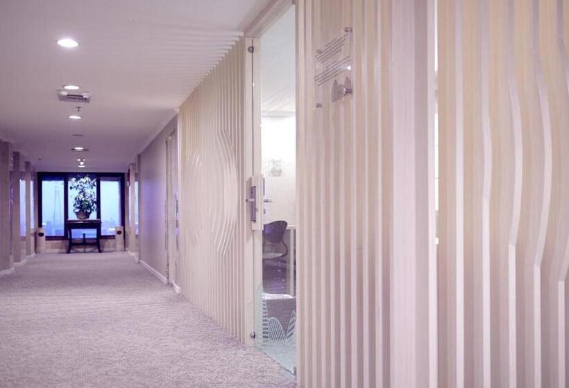 فندق Garden Palace