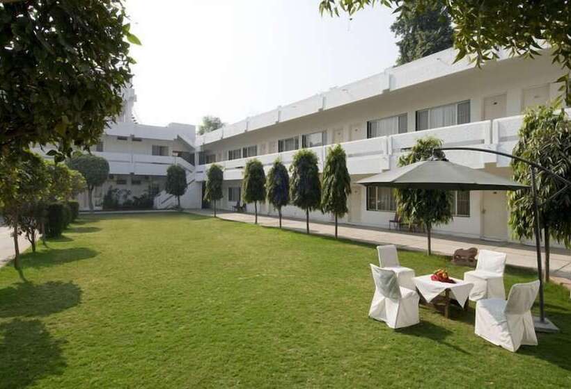 Grand Hotel Agra