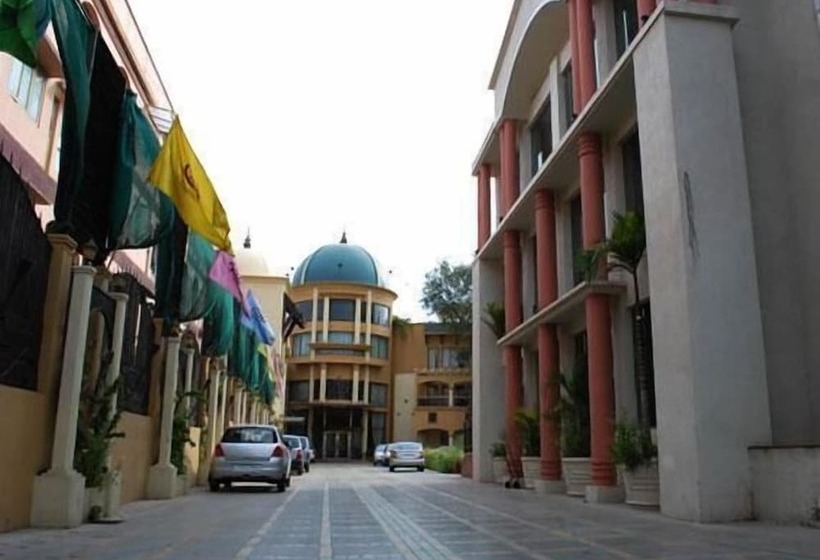 فندق Grand Heritage Narmada Jacksons