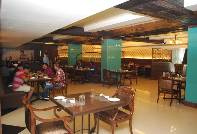 فندق Grand Heritage Narmada Jacksons