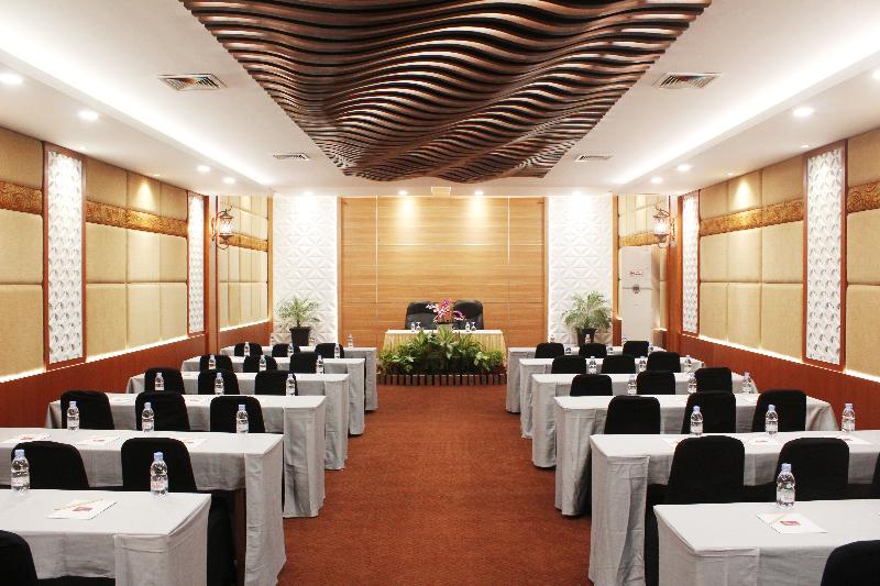 酒店 Grand Inna Tunjungan