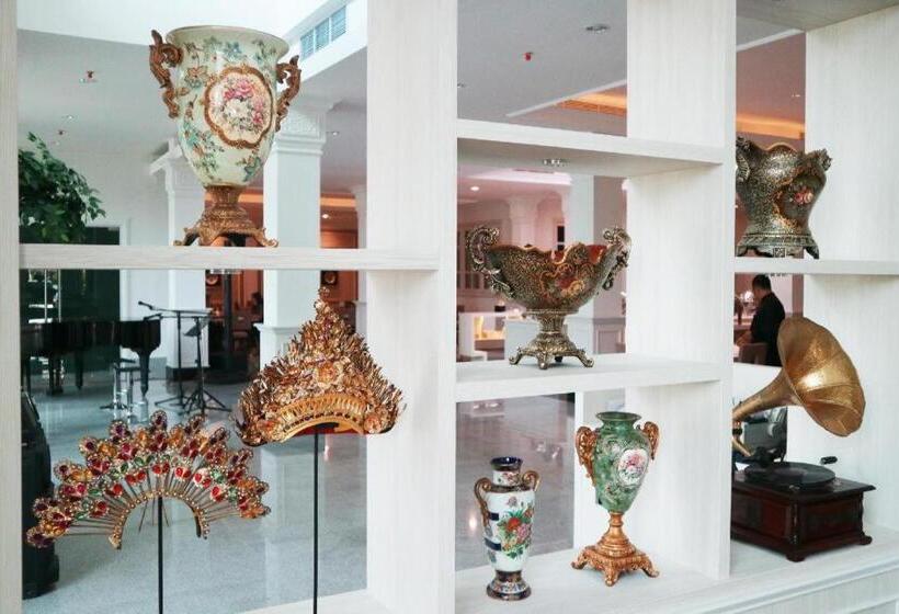 בית מלון כפרי Grand Mahkota