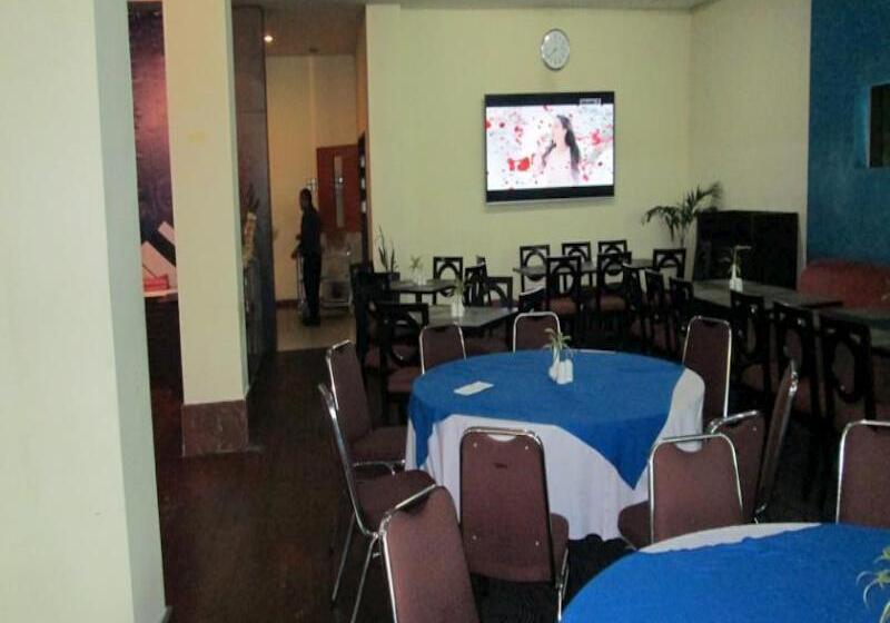 בית מלון כפרי Grand Mahkota