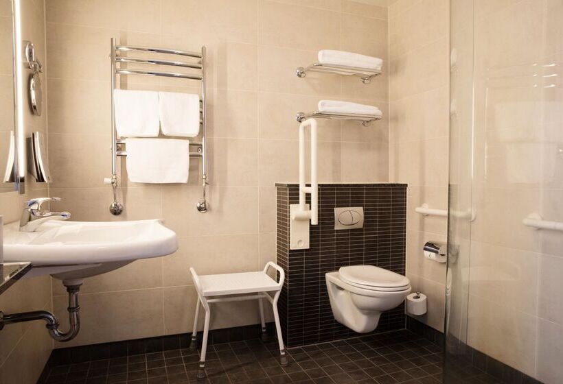 هتل Hótel Reykjavík Grand