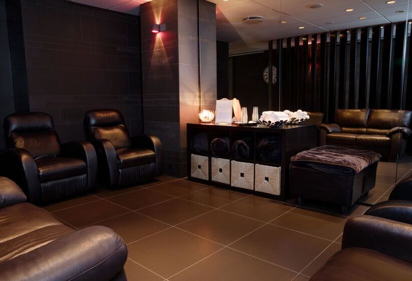 هتل Hótel Reykjavík Grand