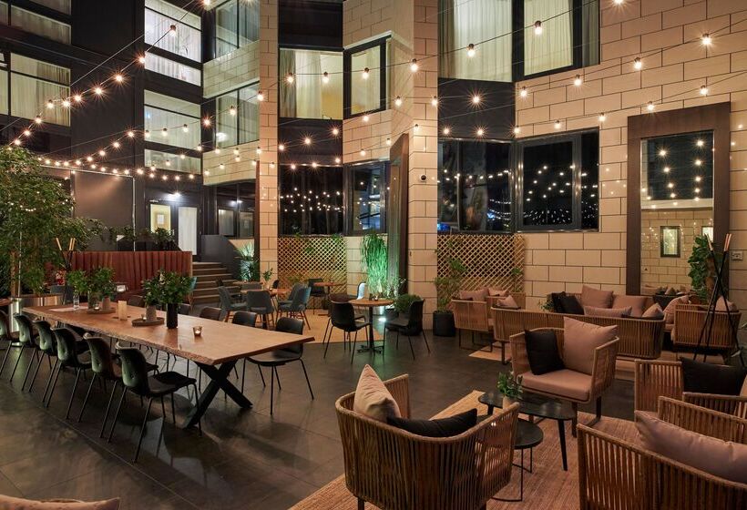 هتل Hótel Reykjavík Grand