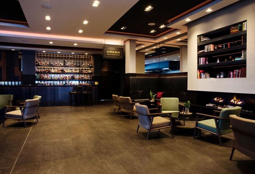 هتل Hótel Reykjavík Grand