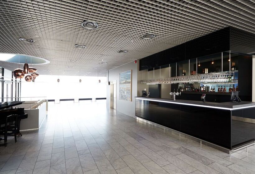 هتل Hótel Reykjavík Grand
