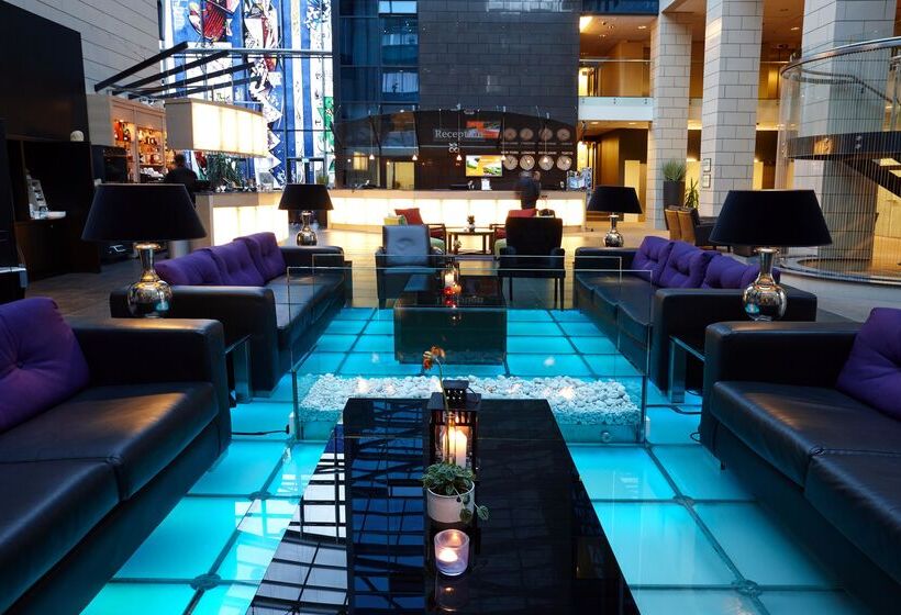 هتل Hótel Reykjavík Grand