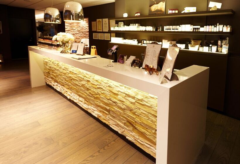 هتل Hótel Reykjavík Grand