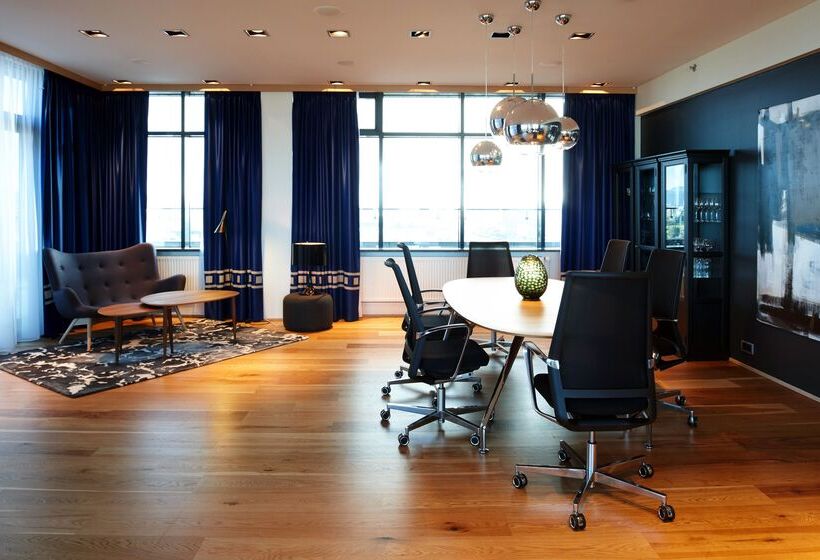 هتل Hótel Reykjavík Grand