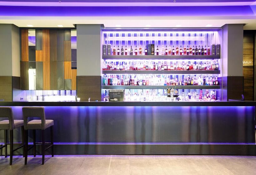 هتل Hótel Reykjavík Grand