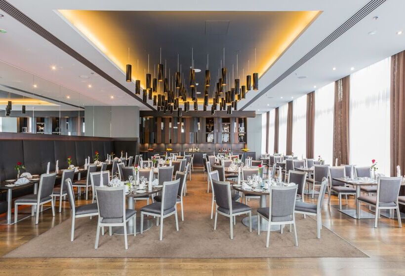 هتل Hótel Reykjavík Grand