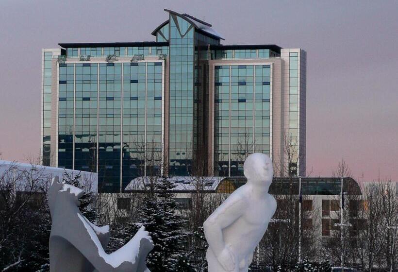 هتل Hótel Reykjavík Grand