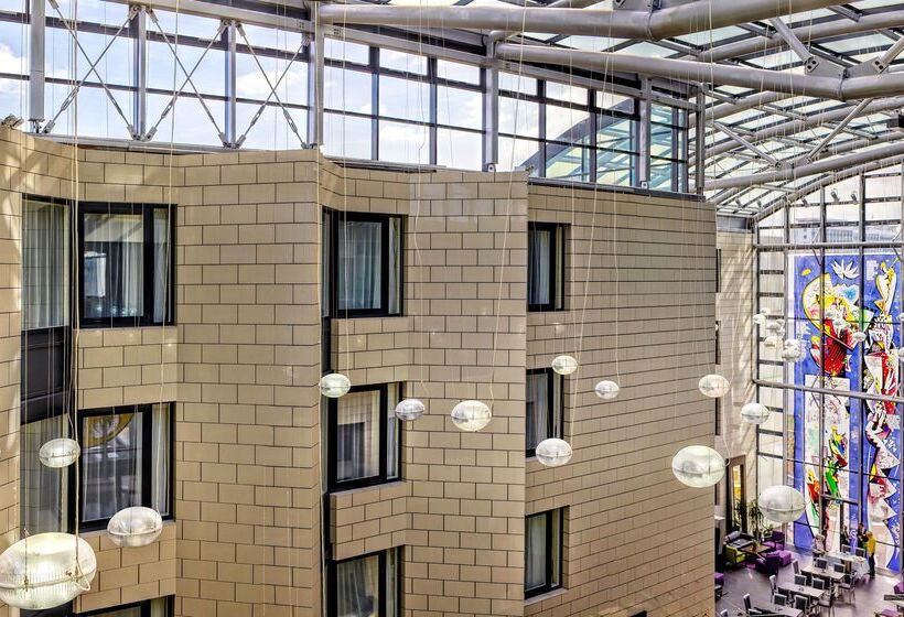 هتل Hótel Reykjavík Grand