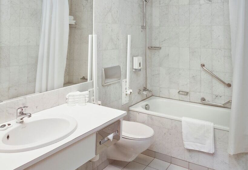 هتل Hótel Reykjavík Grand