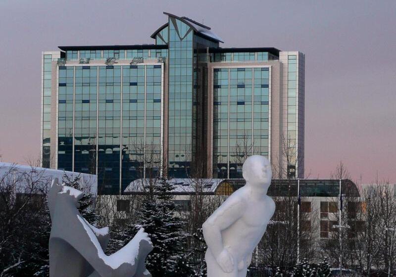 هتل Hótel Reykjavík Grand