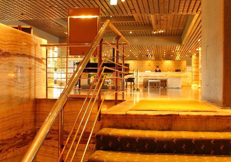 فندق Gunma Royal