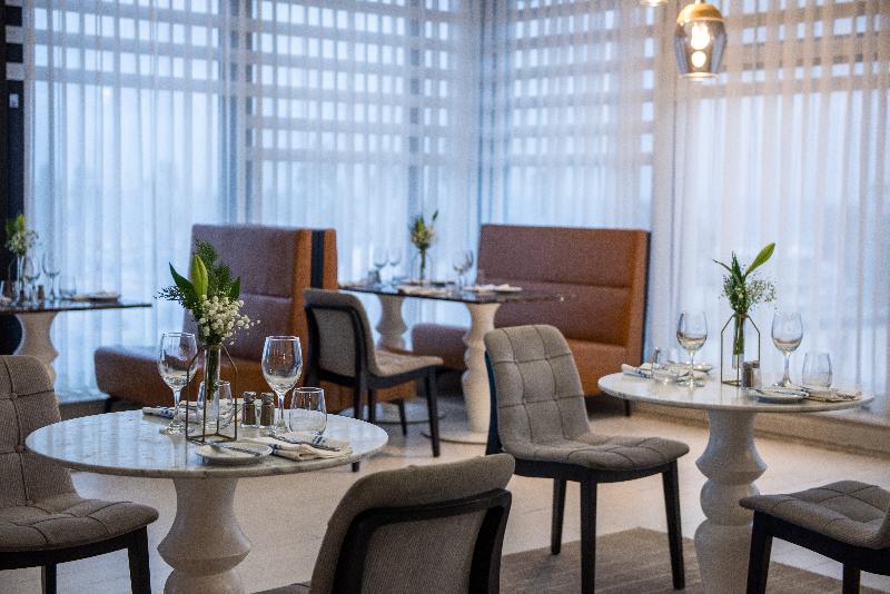 Отель Herods Tel Aviv By The Beach