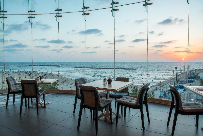 Отель Herods Tel Aviv By The Beach