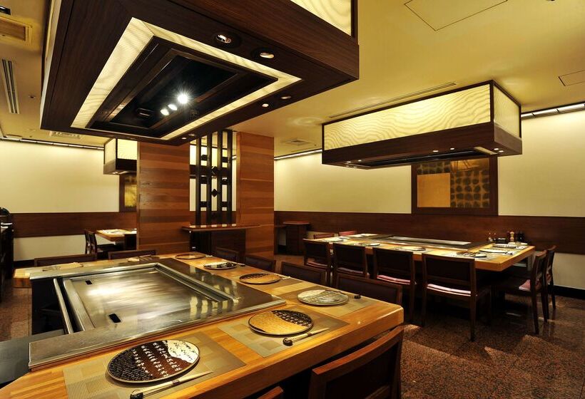 בית מלון כפרי Hilton Nagoya