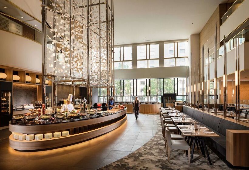 בית מלון כפרי Hilton Nagoya