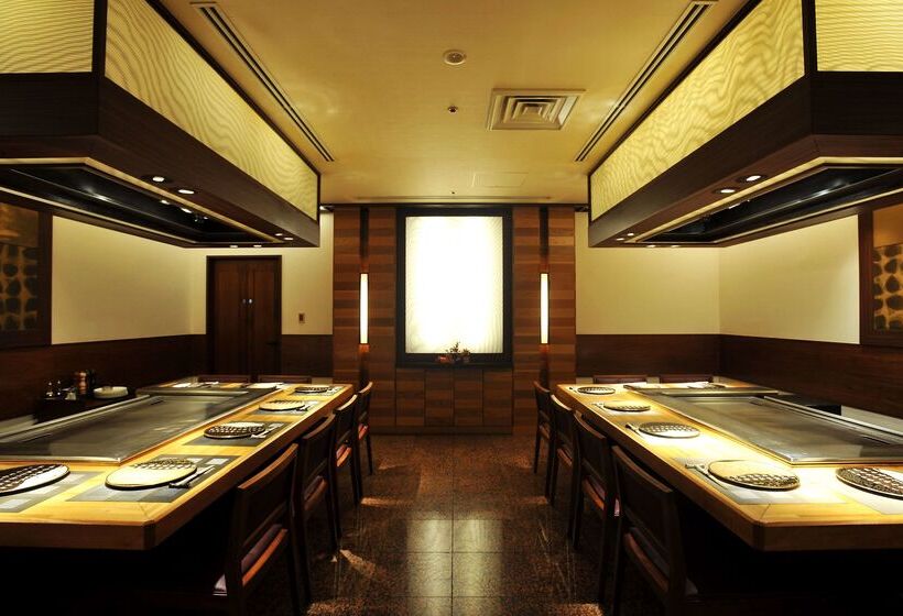 בית מלון כפרי Hilton Nagoya