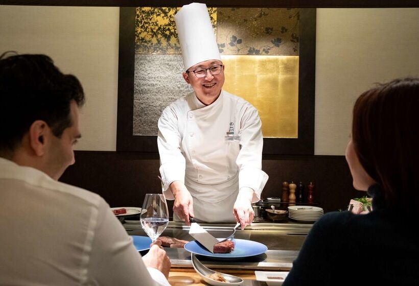 בית מלון כפרי Hilton Nagoya