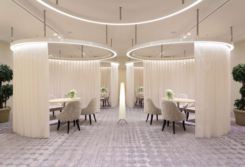 בית מלון כפרי Hilton Nagoya