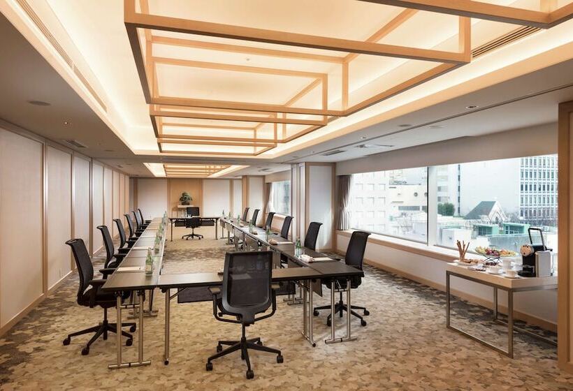 בית מלון כפרי Hilton Nagoya