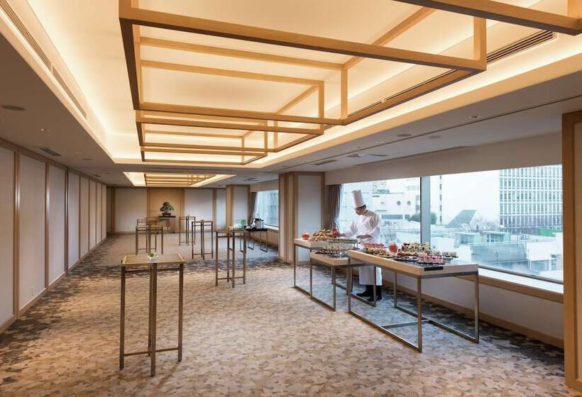 בית מלון כפרי Hilton Nagoya