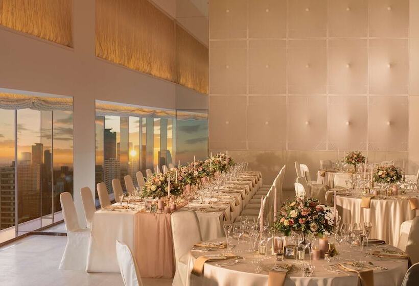 בית מלון כפרי Hilton Nagoya