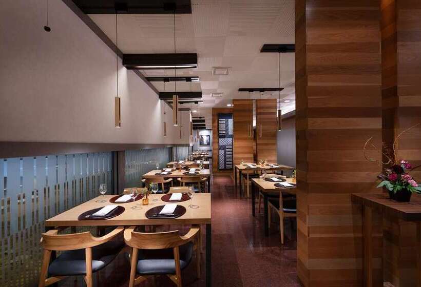 בית מלון כפרי Hilton Nagoya