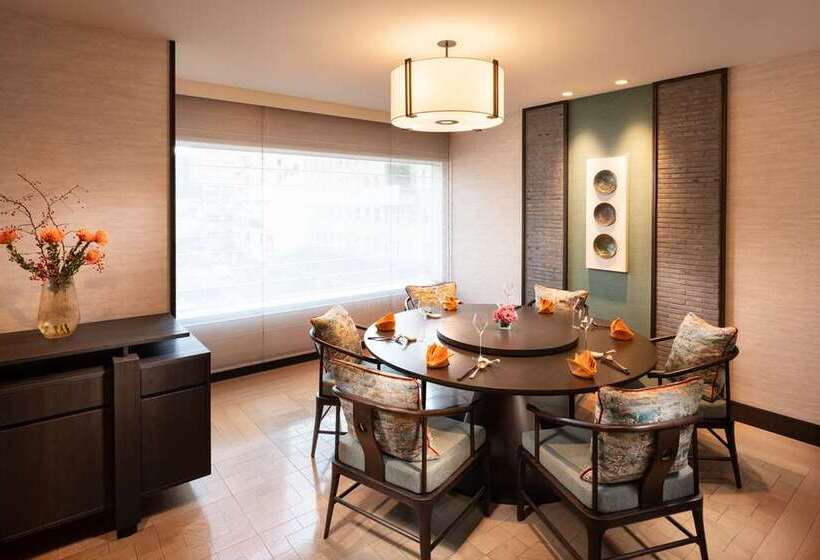 בית מלון כפרי Hilton Nagoya