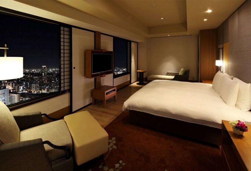 فندق Hilton Osaka