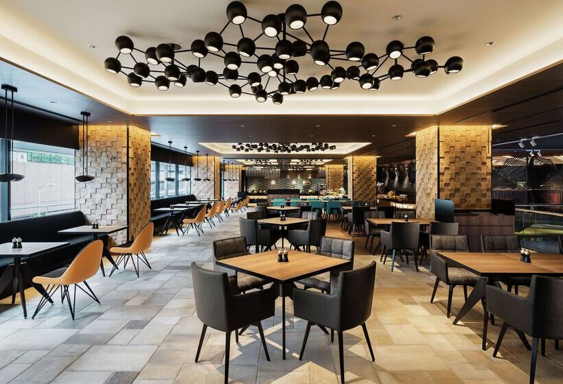 فندق Hilton Osaka