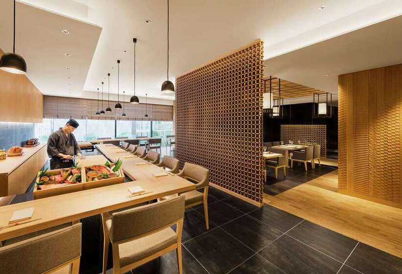 فندق Hilton Osaka