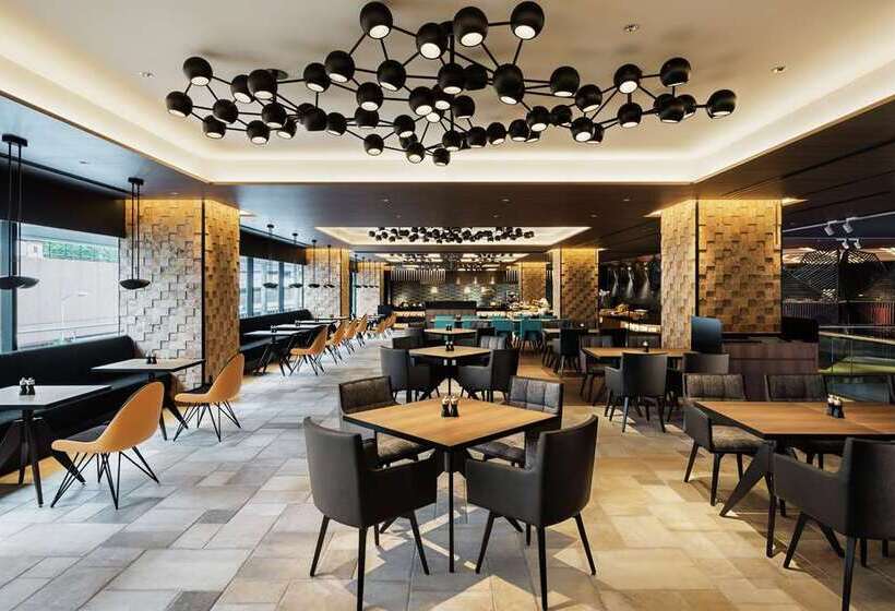 فندق Hilton Osaka