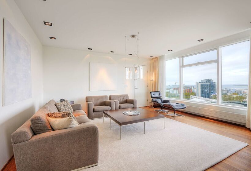 هتل Hilton Reykjavik Nordica